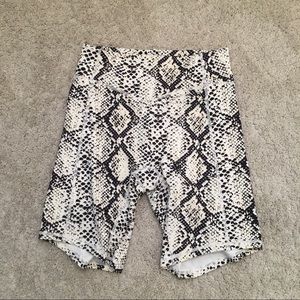 Balance Athletica Ascend Rider Short Python